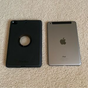 Apple iPad mini 1st Gen. 16GB, Wi-Fi + Black / w/ Otter box Case